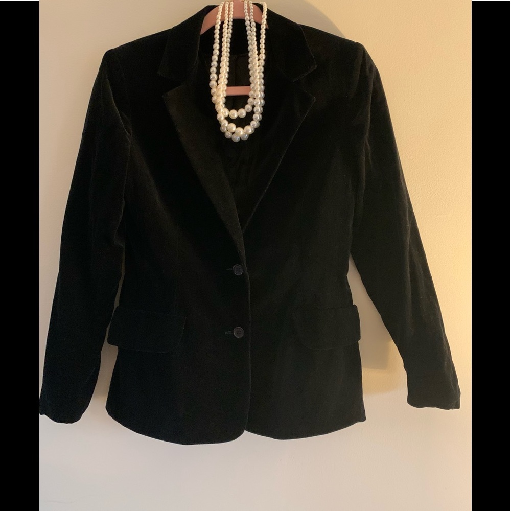 Super cute black velvet blazer!